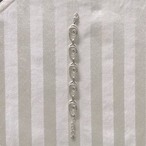 Beautiful Brighton swirl bracelet. 8” long.